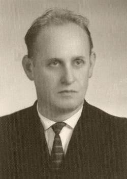 8&#x2e;&#x20;Nadleśnictwo&#x20;Piła&#x20;Stefan&#x20;Lis&#x20;p&#x2e;o&#x2e;&#x20;Nadleśniczego&#x20;w&#x20;latach&#x20;01&#x2e;11&#x2e;1966&#x20;-&#x20;30&#x2e;09&#x2e;1967&#x2e;