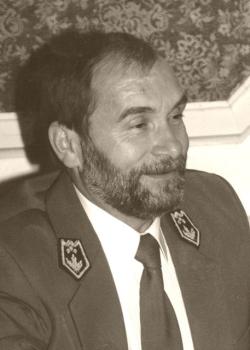 14&#x2e;&#x20;Nadleśnictwo&#x20;Zdrojowa&#x20;Góra&#x20;Mariusz&#x20;Walachowski&#x20;Nadleśniczy&#x20;w&#x20;latach&#x20;16&#x2e;10&#x2e;1992&#x20;-&#x20;07&#x2e;07&#x2e;2000&#x2e;